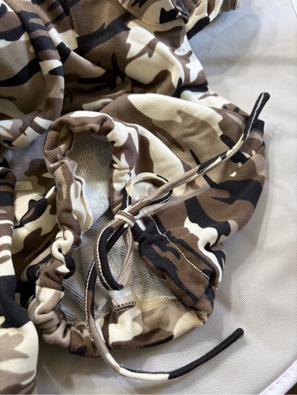 DAVI & DANI Brown Cream Camo French Terry Cargo Adjustable Ankle Hem Pants NWT - Picture 5 of 7